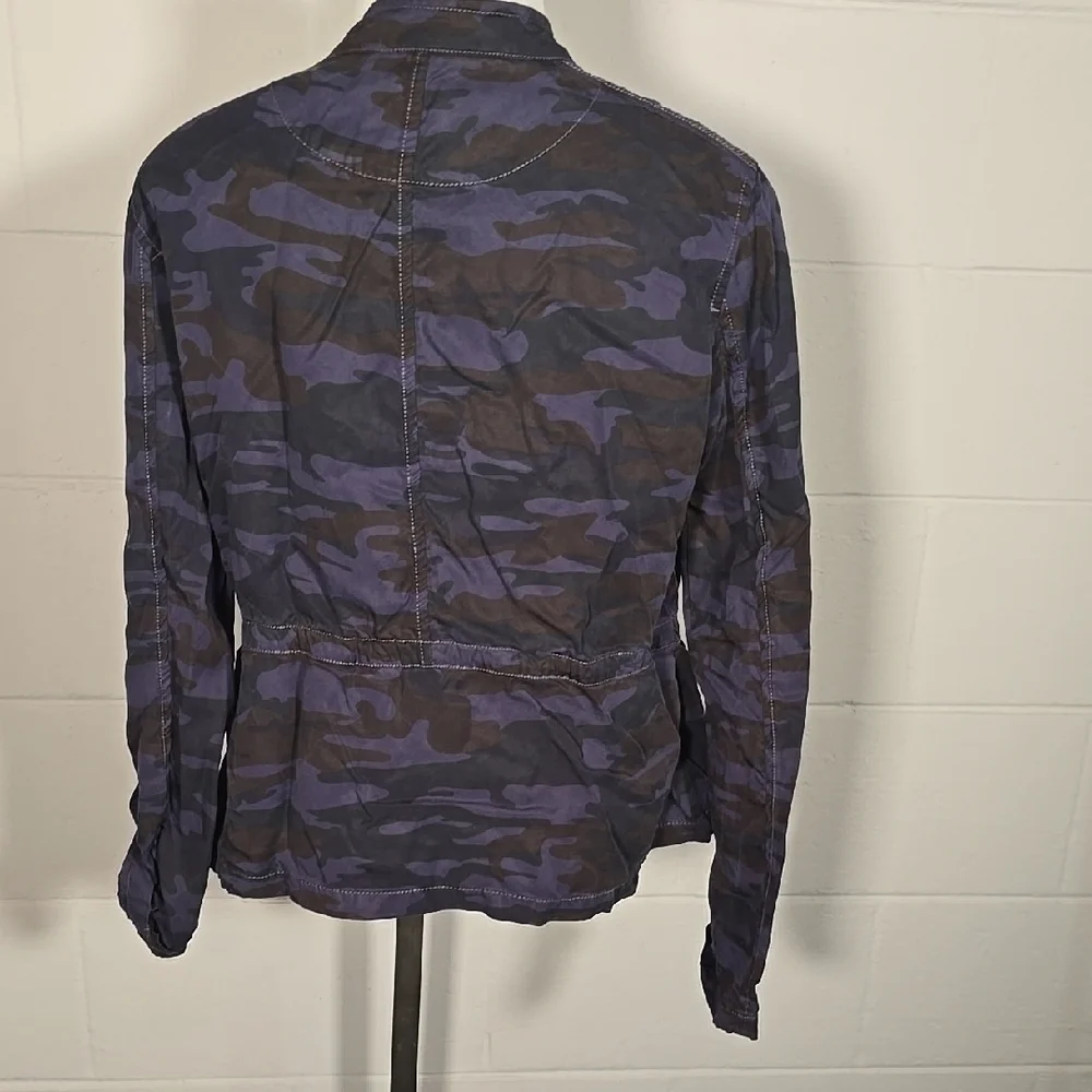 Camouflage Jacket - Picture 5 of 8